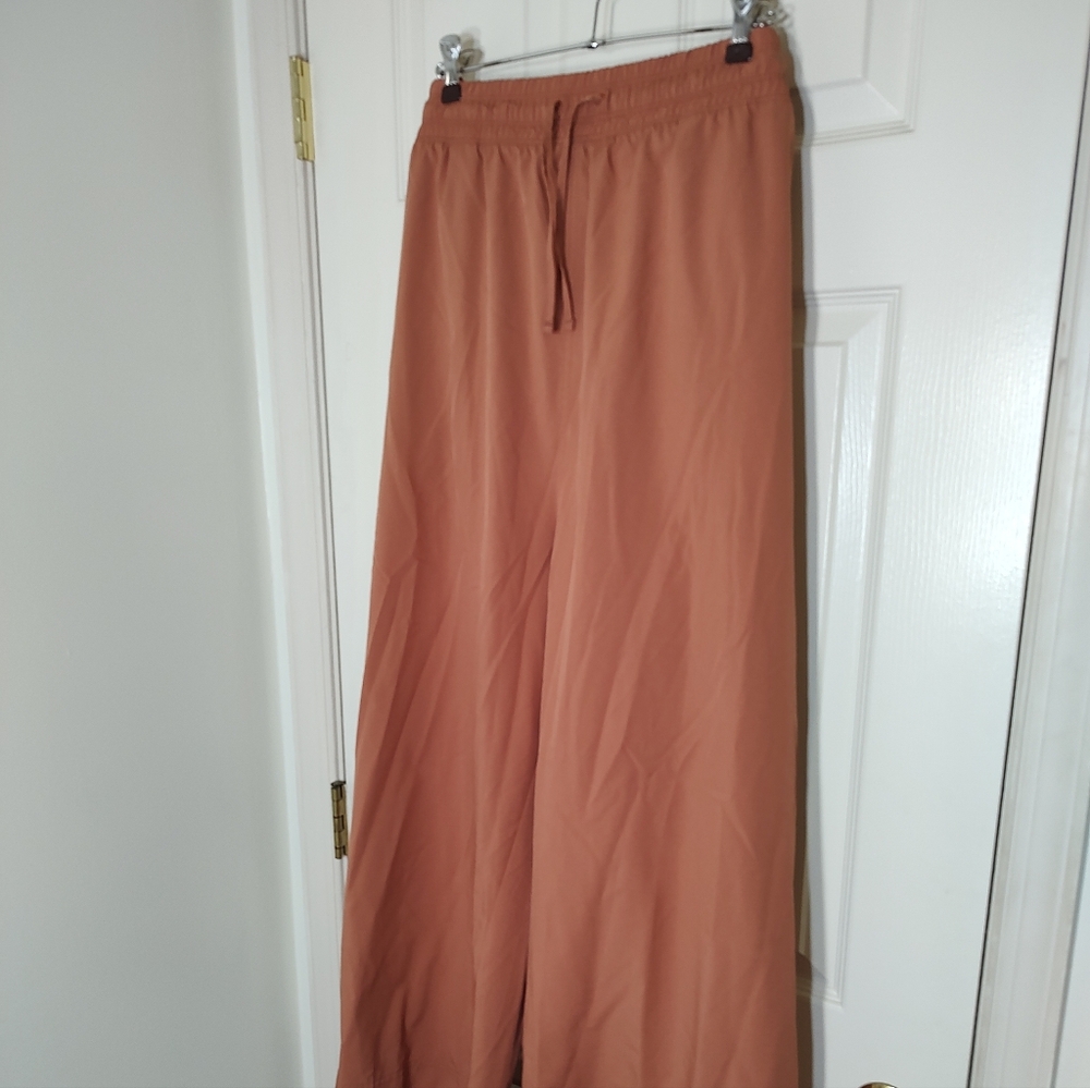 Old Navy StretchTech Burnt Orange Wide-Leg Athletic Pants